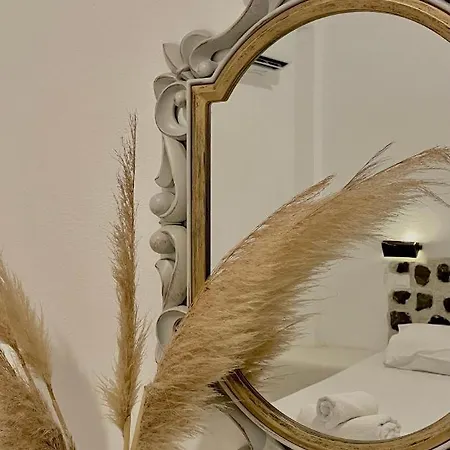 Apartmanhotel Maina Kamári