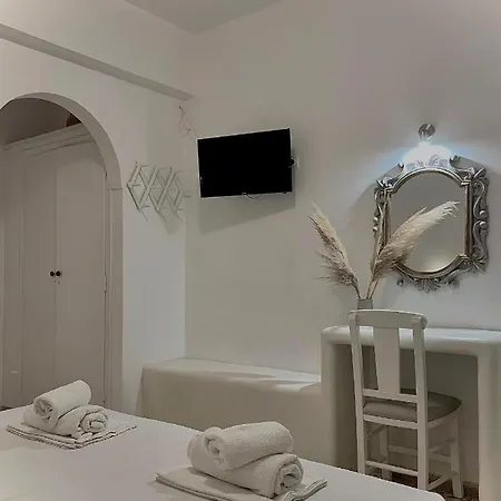 Apartmanhotel Maina Kamári