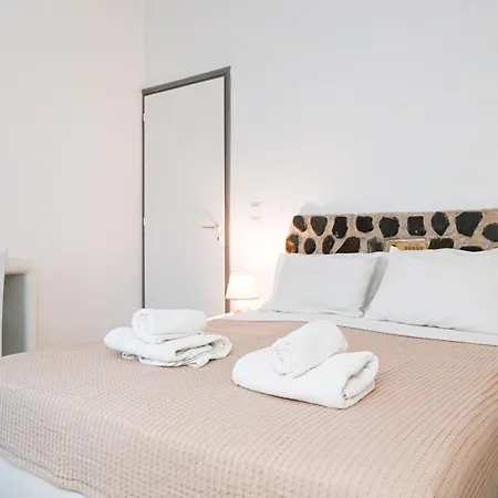 Maina Hotel apartamentowy