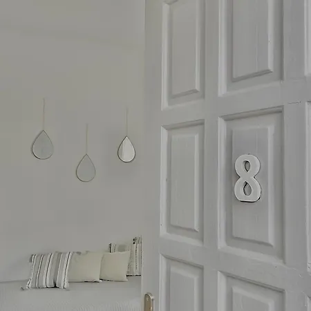 Aparthotel Maina *