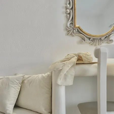 Hotel apartamentowy Maina Kamári