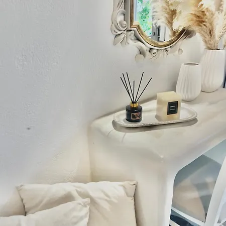 Maina アパートホテル 3*