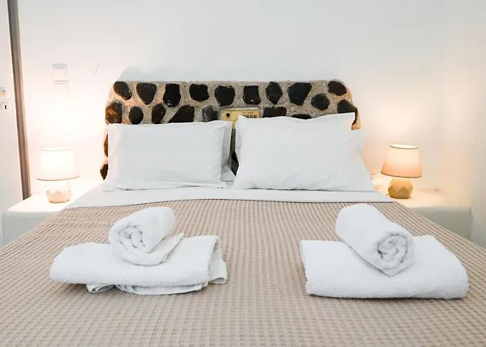 Maina Appart hôtel Kamári